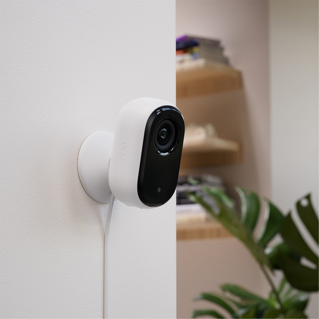Place it or mount it on any surface to capture any angle.